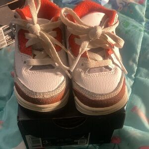 Infant shoes